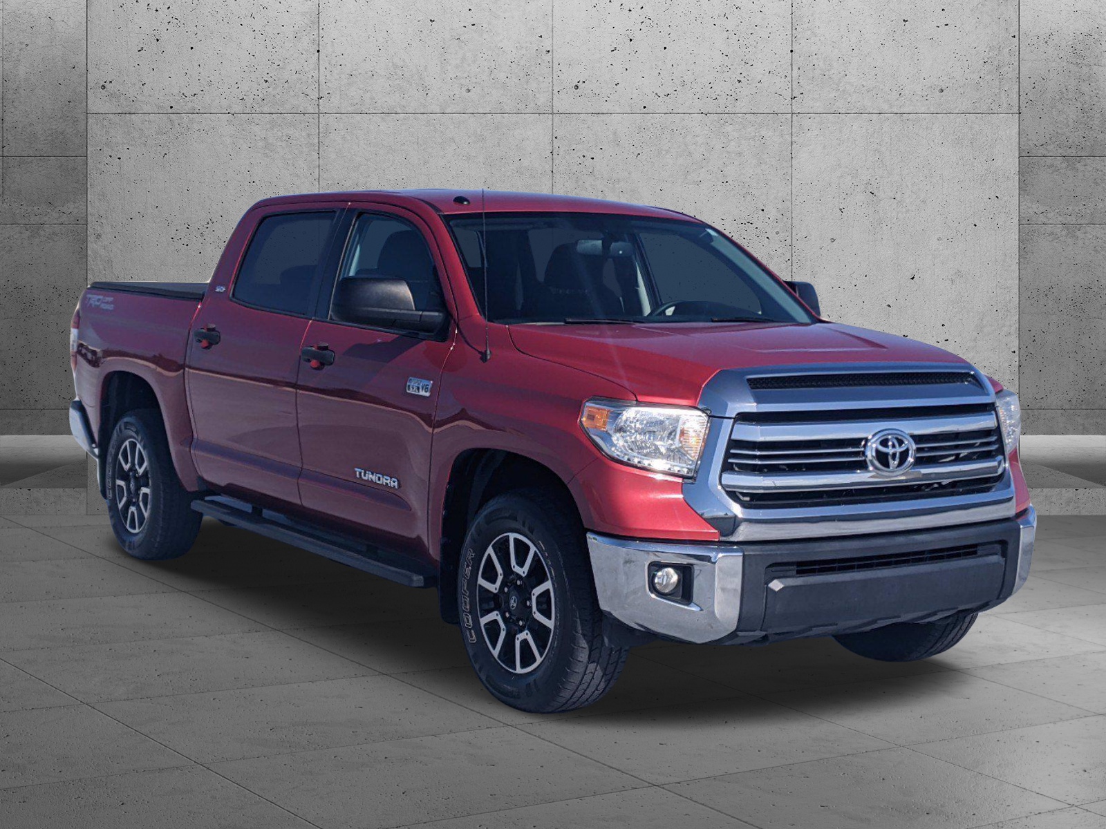 Pre-Owned 2016 Toyota Tundra 2WD Truck SR5 Crew Cab Pickup in Tampa #