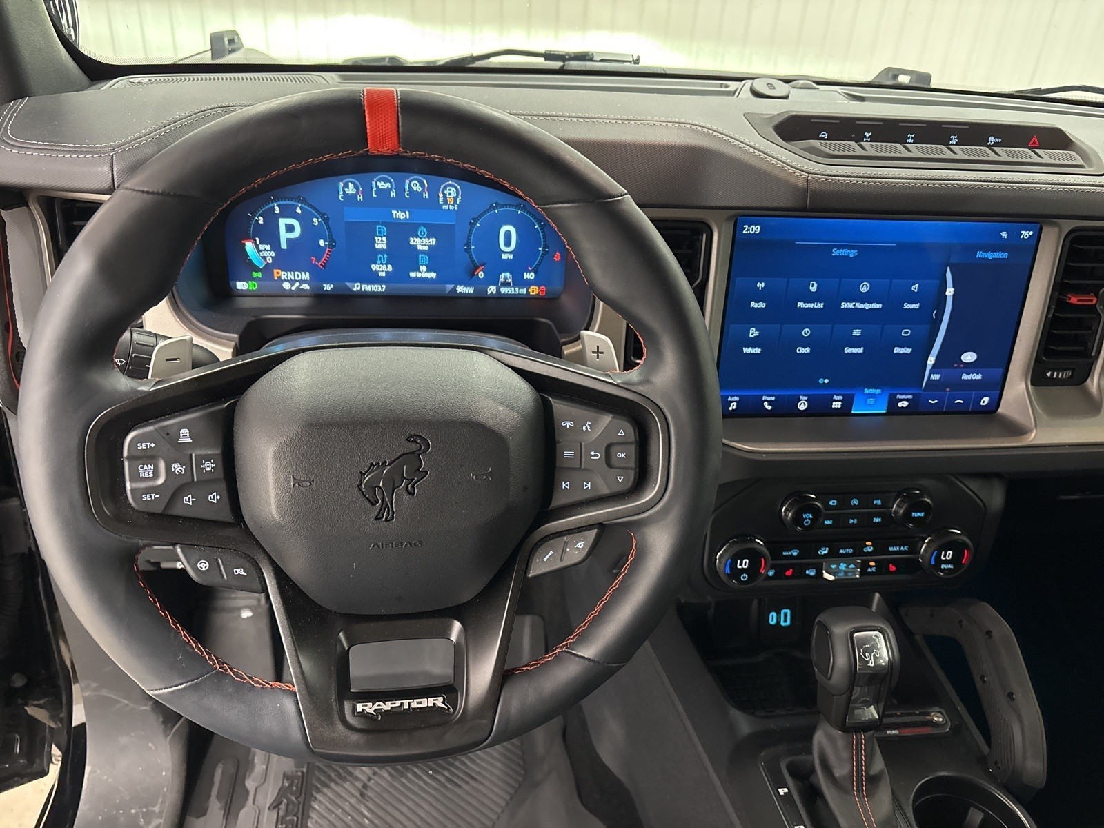 2024 Ford Bronco Raptor photo 12