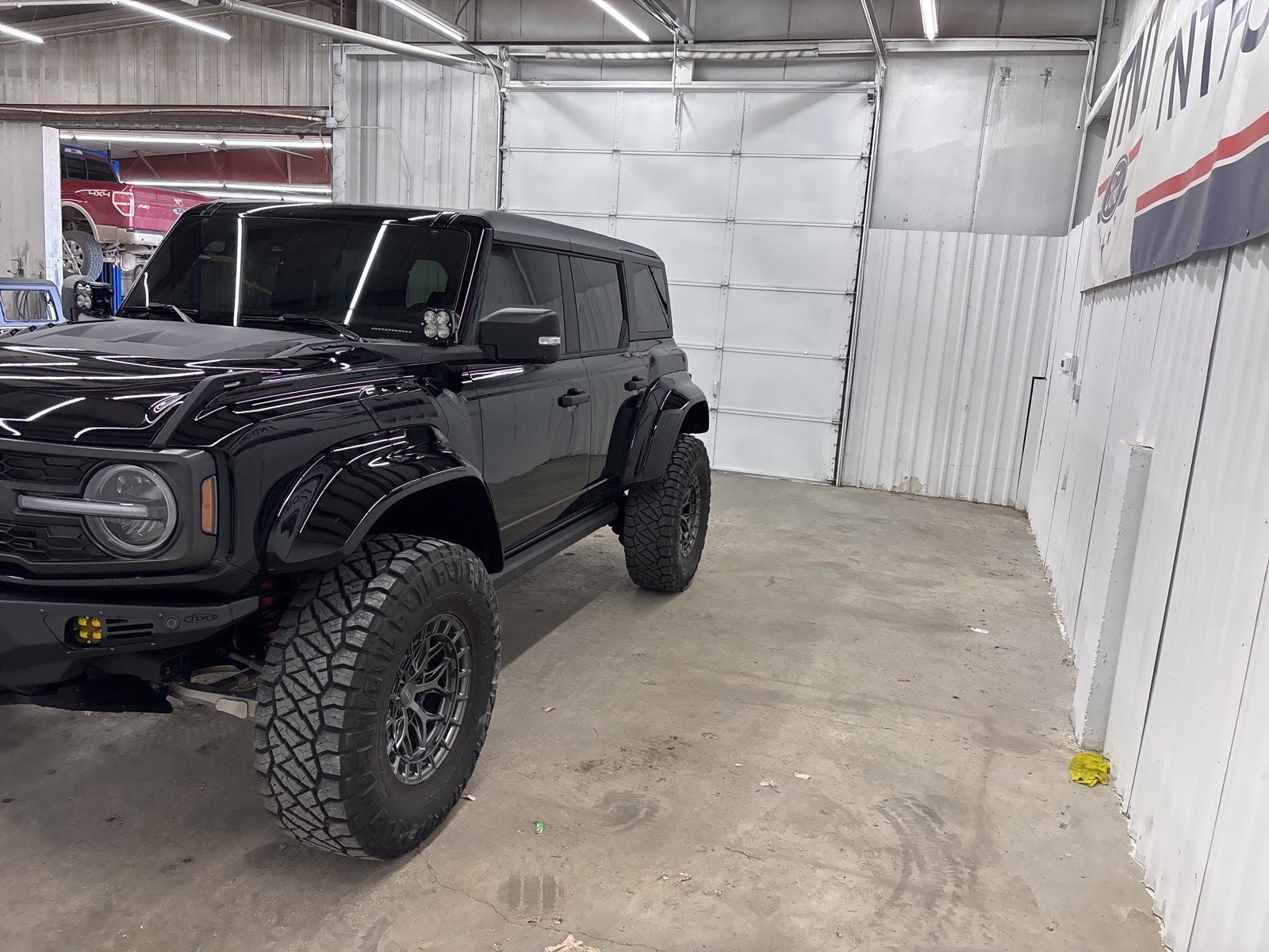 2024 Ford Bronco Raptor photo 3