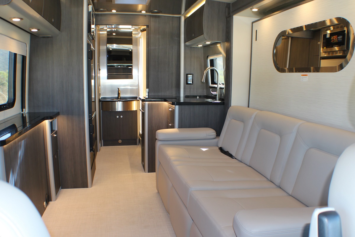 New 2024 AIRSTREAM ATLASe CLASS B in Chandler 308234 We Are