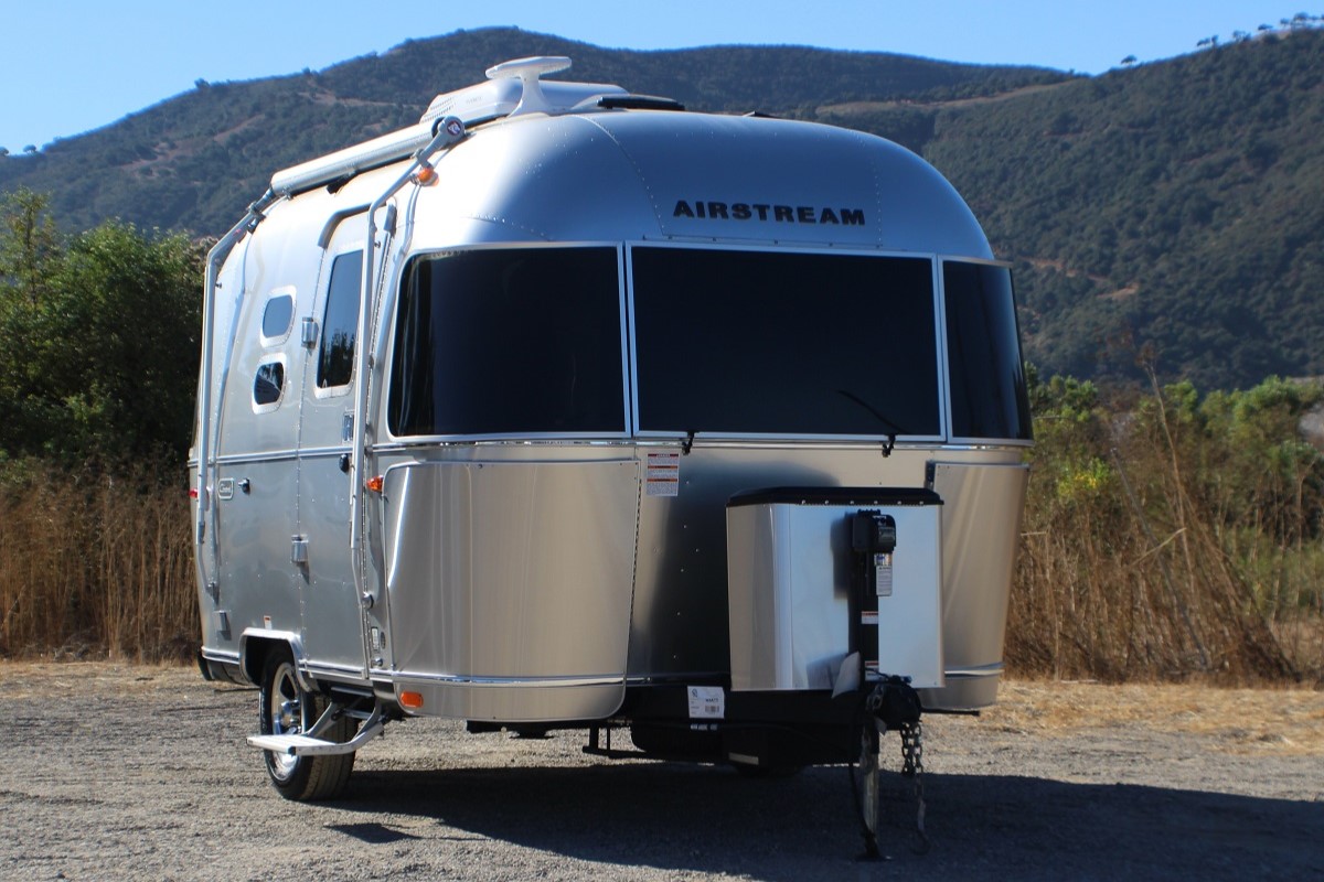 New 2024 AIRSTREAM CARAVEL 16RB TRAVEL TRAILER in Chandler 569974 We