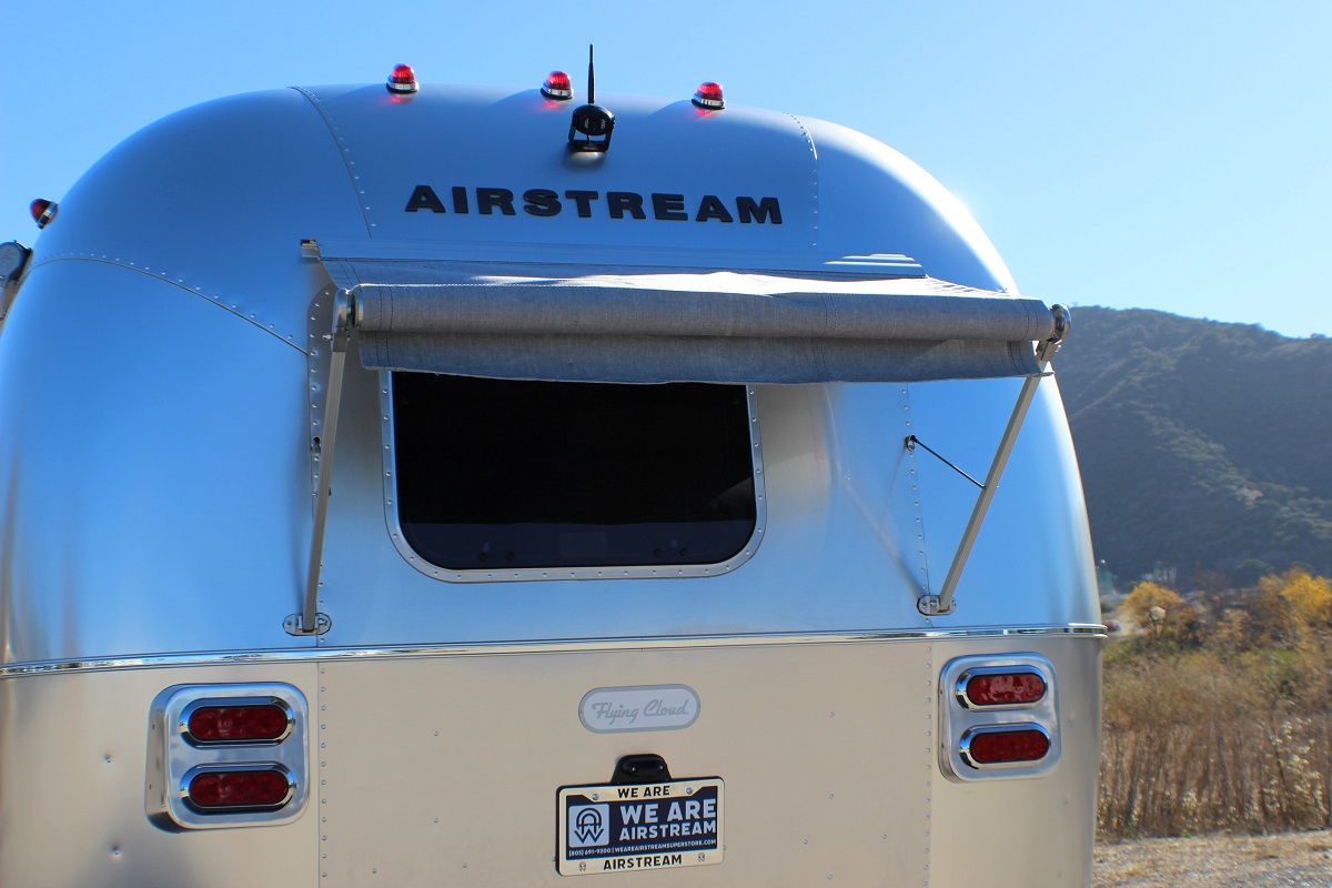 New 2024 AIRSTREAM FLYING CLOUD 23FBQ TRAVEL TRAILER in Chandler