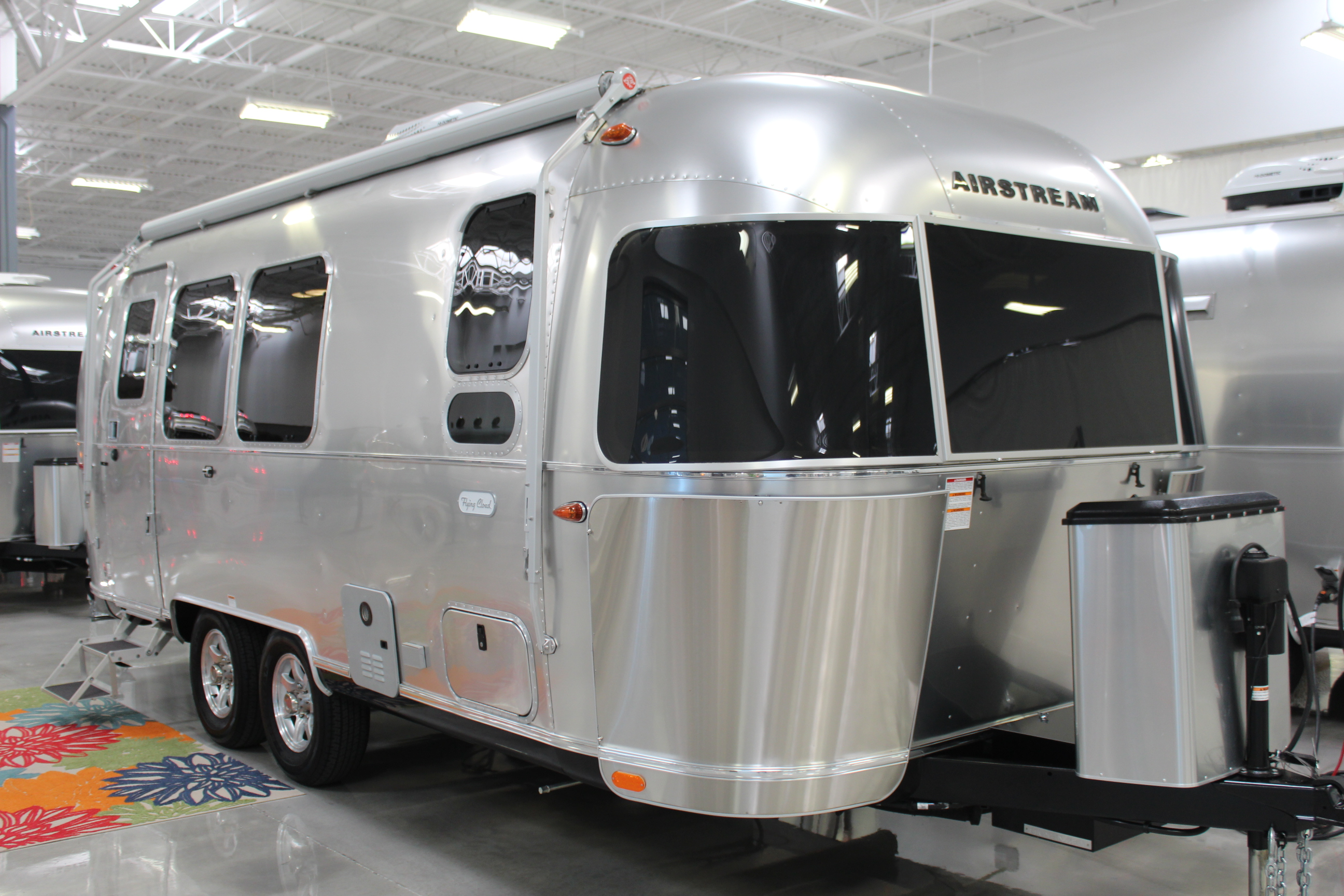 PreOwned 2022 AIRSTREAM FLYING CLOUD 23FB in Chandler 558607T We