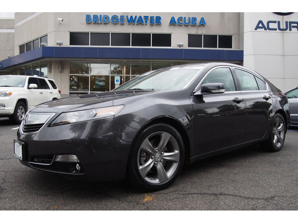 Pre-Owned 2013 Acura TL SH-AWD 6-Speed Manual with Technology Package Sedan  in BRIDGEWATER #P11142S | Bill Vince's Bridgewater Acura