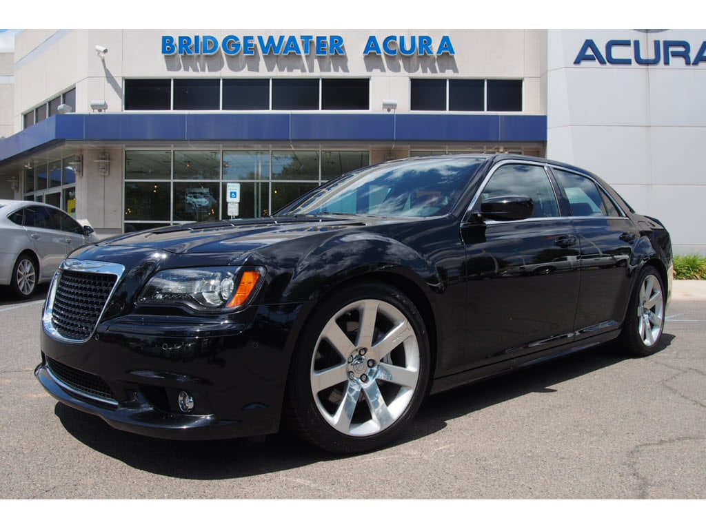 Pre Owned 14 Chrysler 300 Srt8 Sedan In Bridgewater Ps Bill Vince S Bridgewater Acura