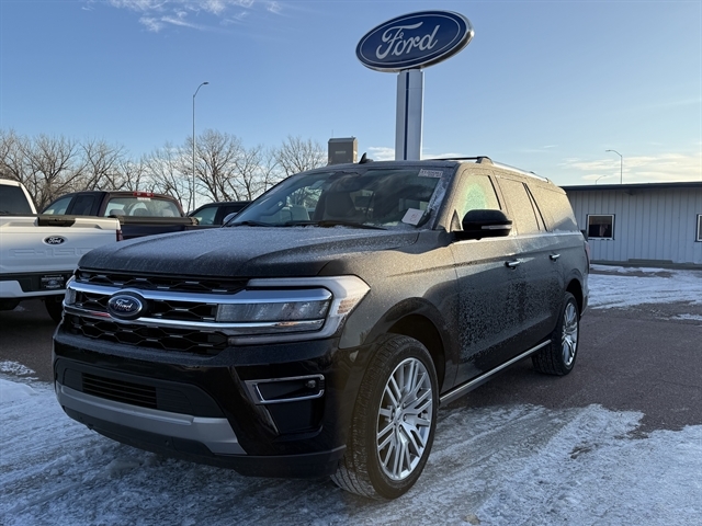 2024 Ford Expedition Limited's photo