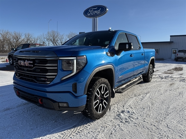 2024 GMC Sierra 1500 AT4's photo