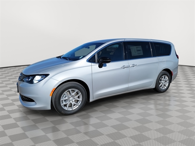 2026 Chrysler Voyager LX's photo