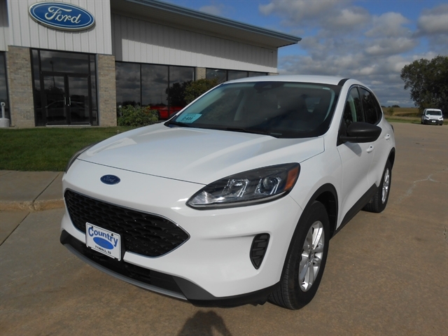 2022 Ford Escape SE's photo