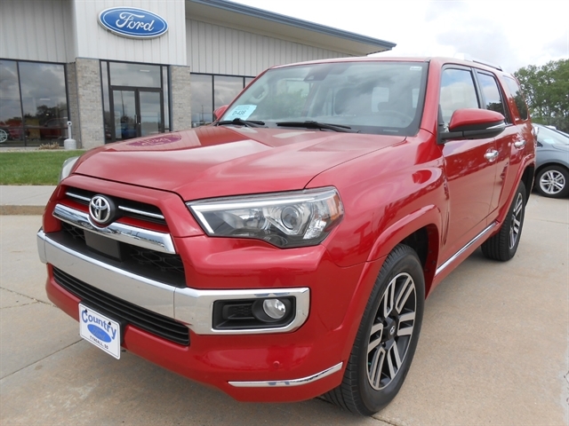 2020 Toyota 4Runner Limited's photo