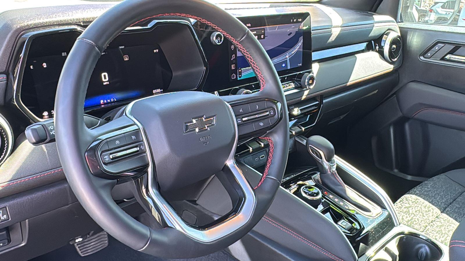 2024 Chevrolet Colorado Z71 photo 21