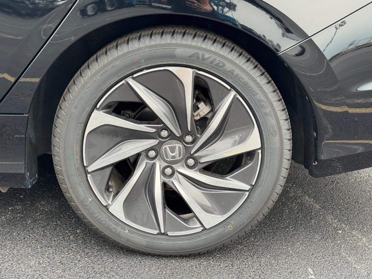 2022 Honda Insight Touring photo 2