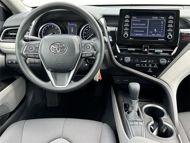 2023 Toyota Camry LE photo 9