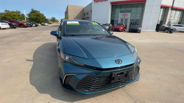 Certified 2025 Toyota Camry SE with VIN 4T1DAACK0SU039261 for sale in Kansas City