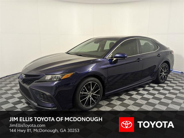 Certified 2021 Toyota Camry SE with VIN 4T1G11AK4MU406388 for sale in Mcdonough, GA