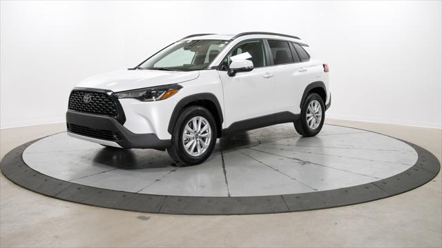 Certified Used 2024 WIND CHILL PEARL Toyota LE image 1