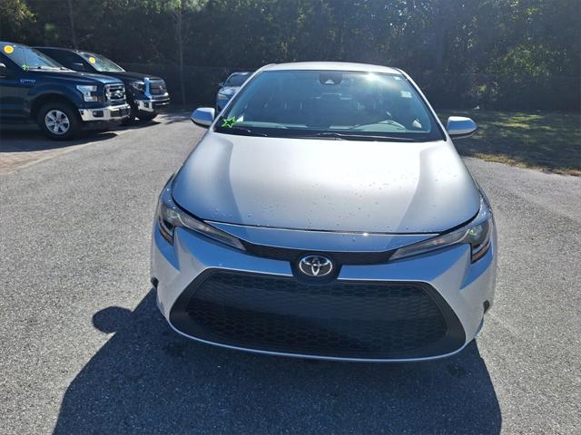 Certified 2022 Toyota Corolla LE with VIN JTDEPMAE0N3020922 for sale in Stuart, FL