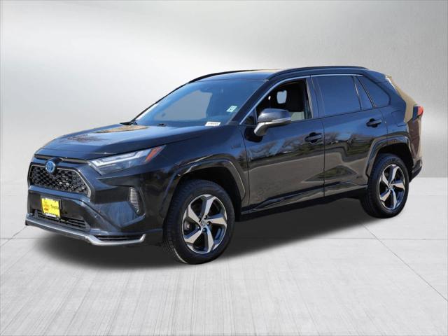 Certified 2022 Toyota RAV4 SE with VIN JTMAB3FV6ND102129 for sale in Golden Valley, Minnesota