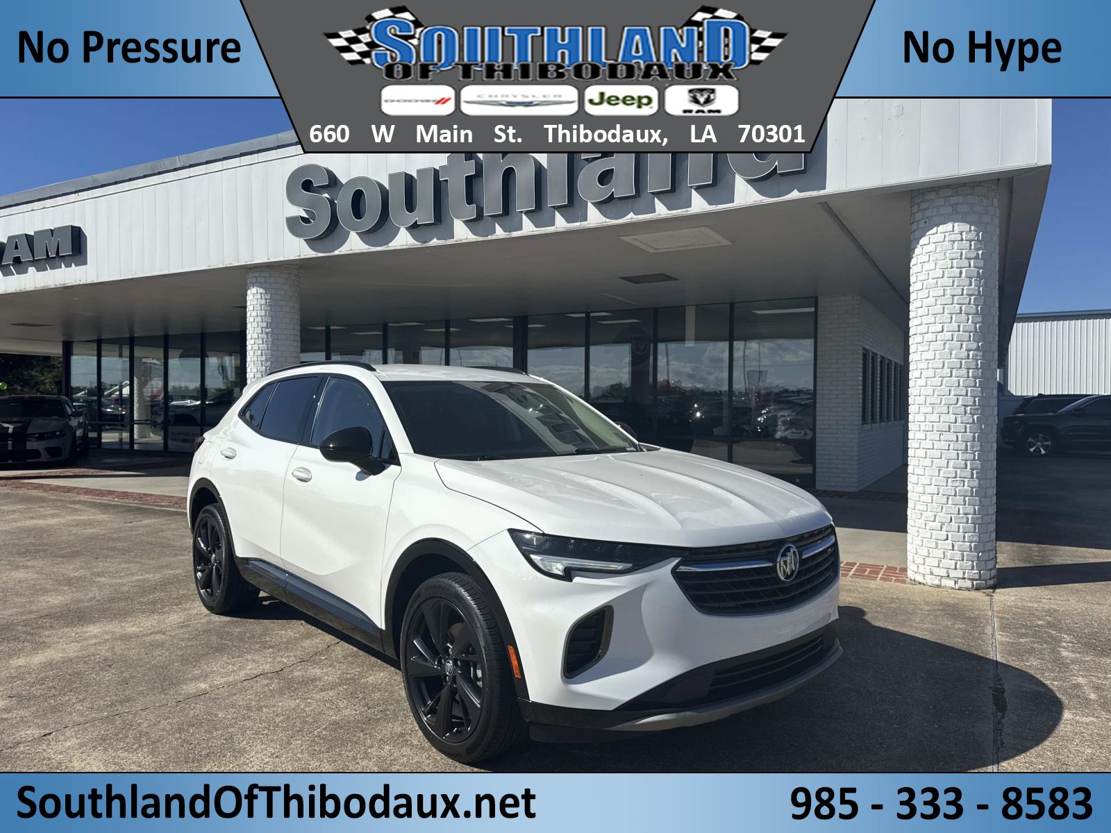 2023 Buick Envision Essence's photo