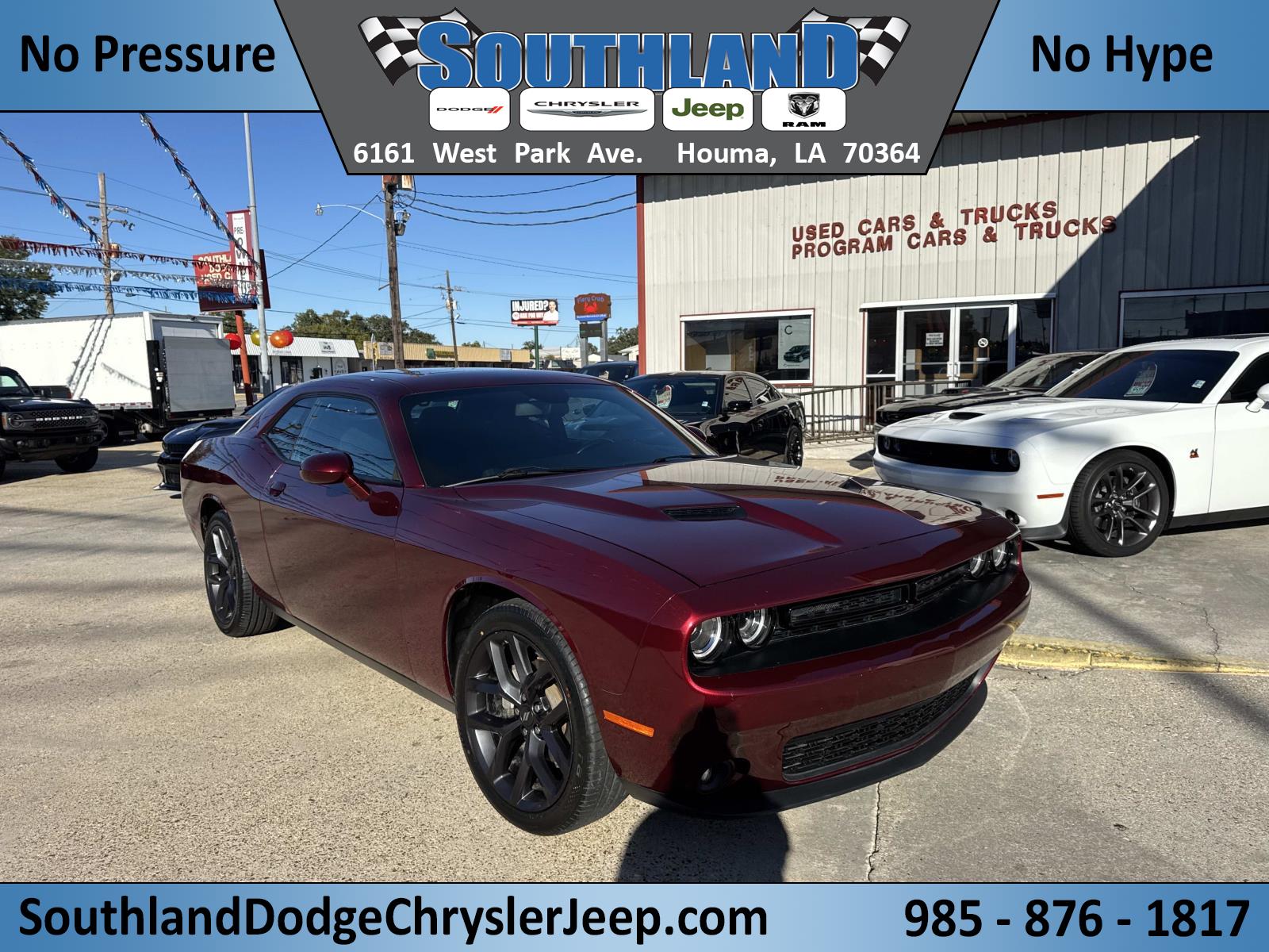 2022 Dodge Challenger SXT's photo