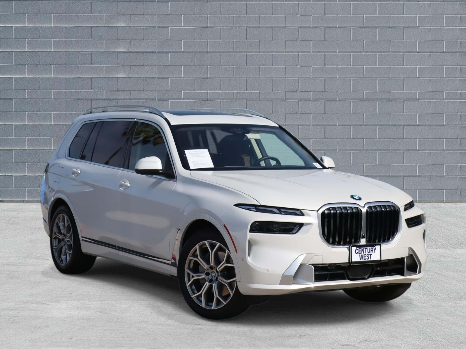 2024 BMW X7 40i's photo