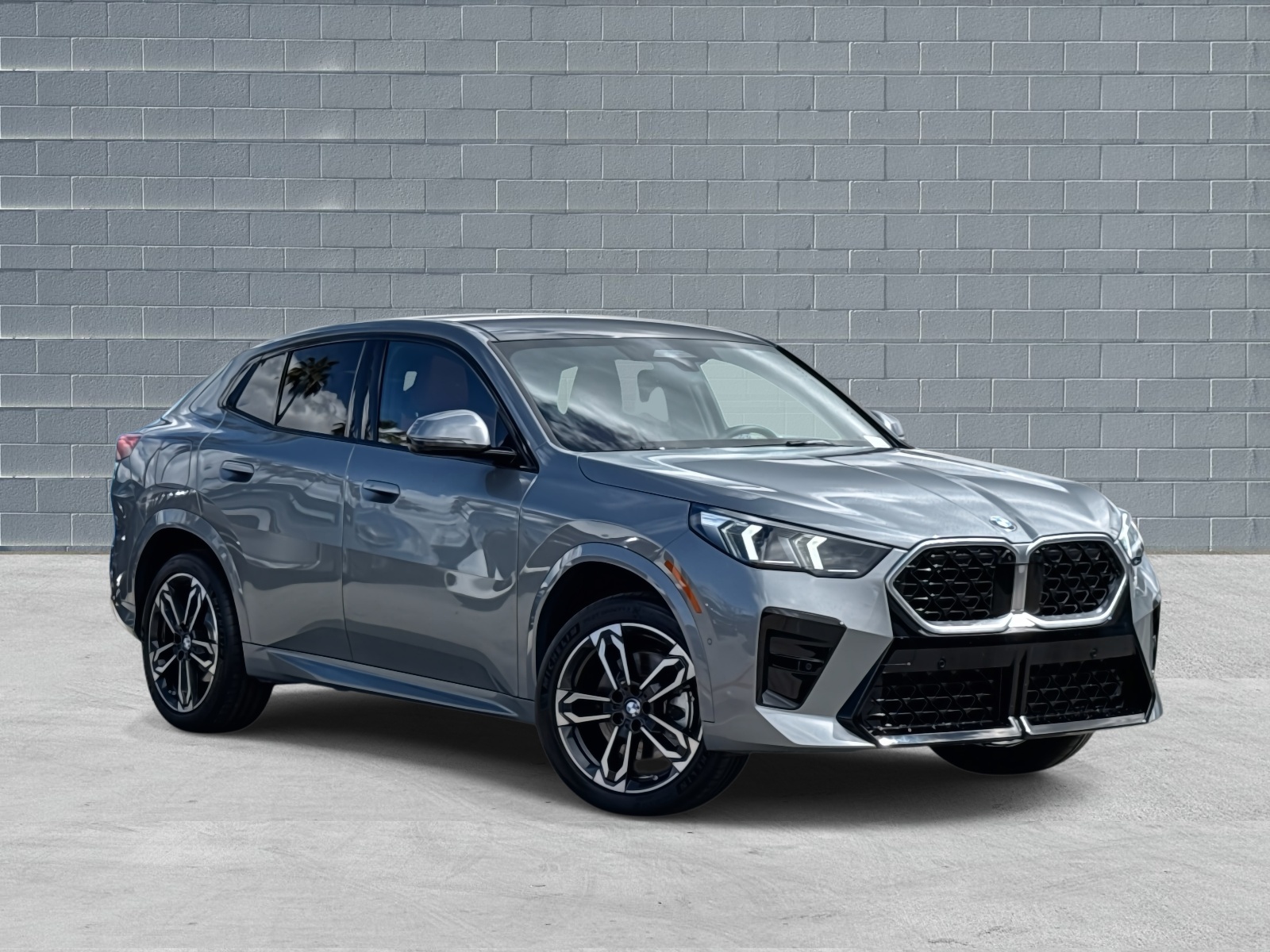 2024 BMW X2 28i's photo