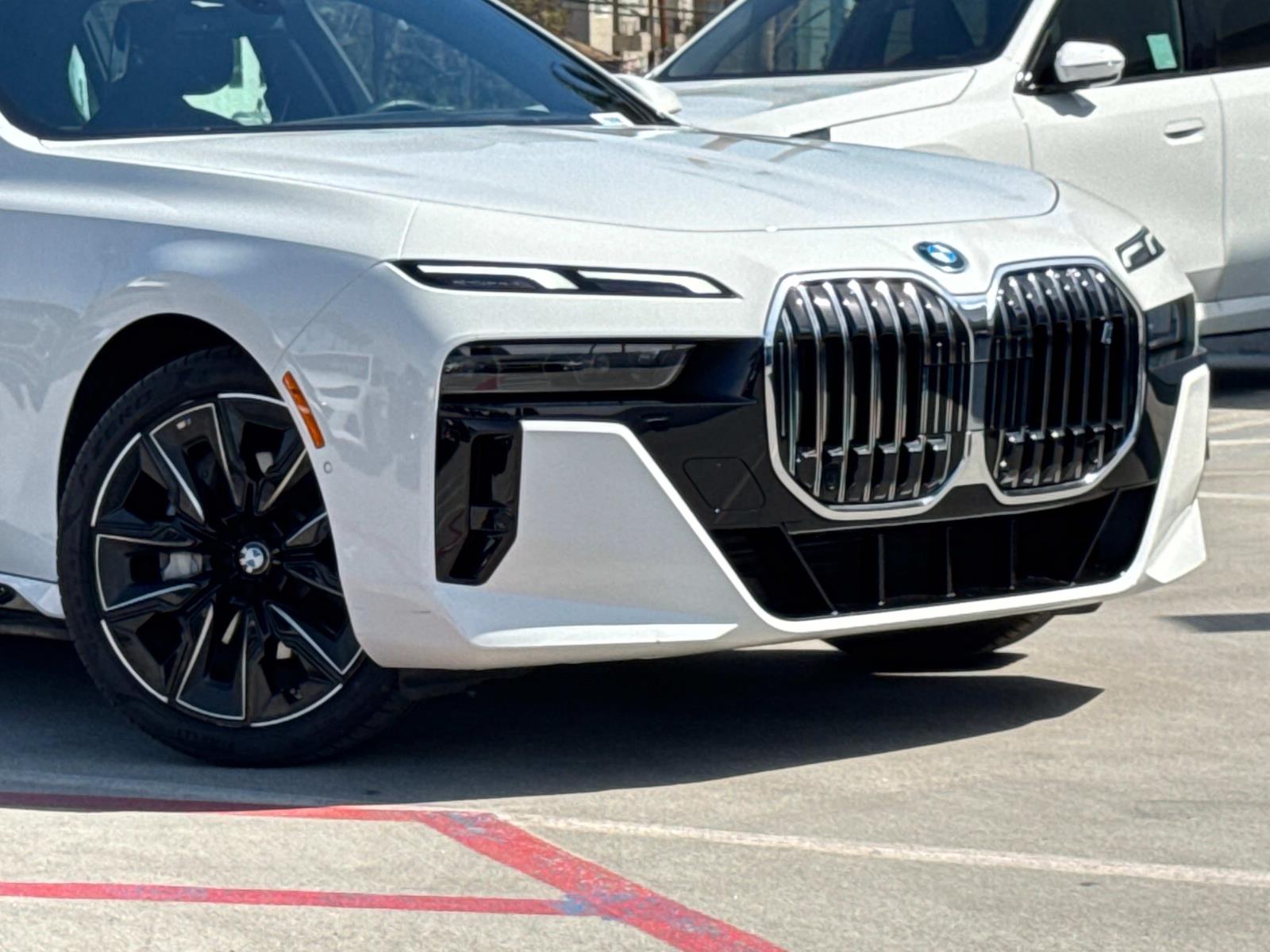 Used 2024 BMW i7 Base with VIN WBY43EJ07RCR45901 for sale in Los Angeles, CA