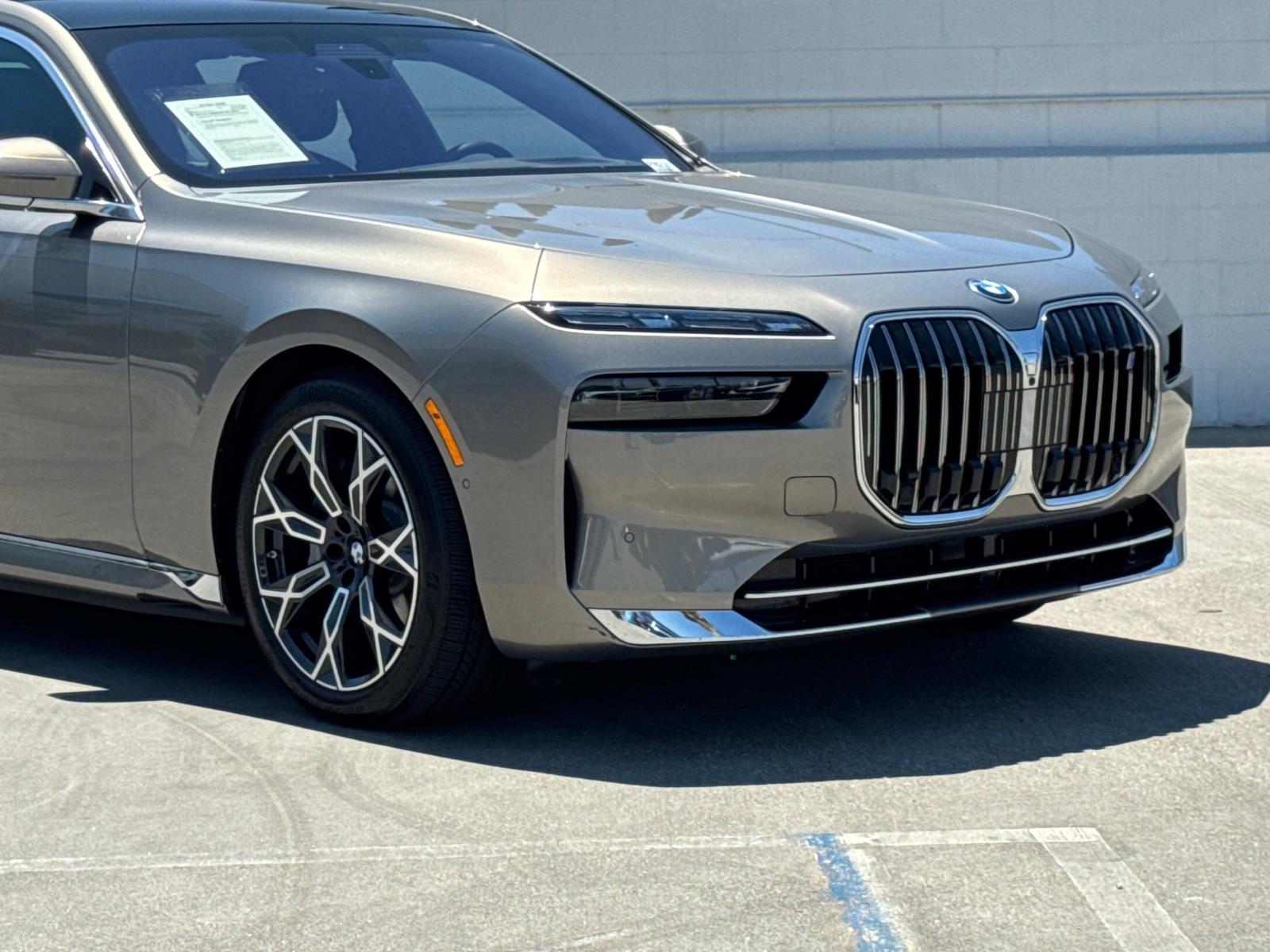 Used 2025 BMW i7 xDrive60 with VIN WBY53EJ03SCU71245 for sale in Los Angeles, CA
