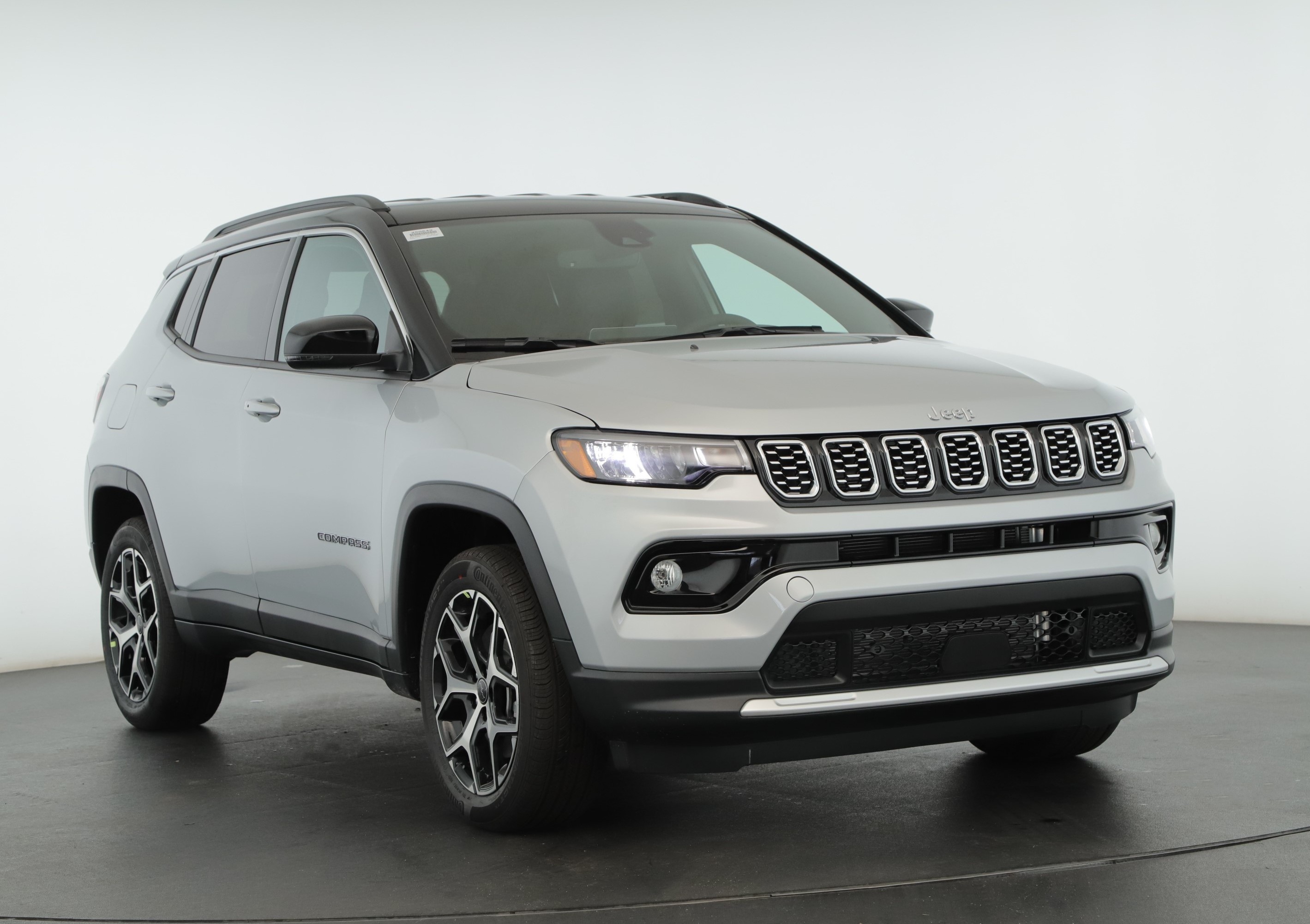 2026 Jeep Compass Limited's photo