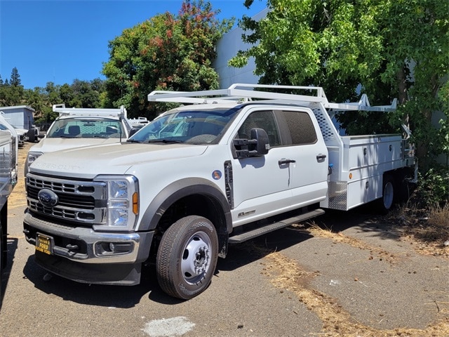 2025 Ford F-550 Super Duty Chassis Cab XL