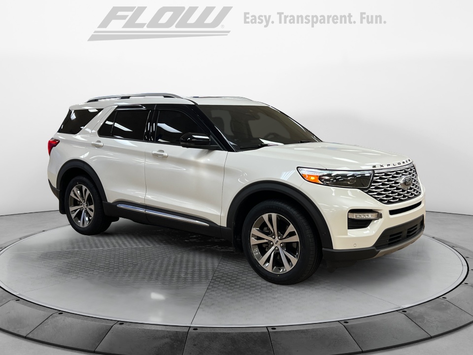 2020 Ford Explorer Platinum's photo