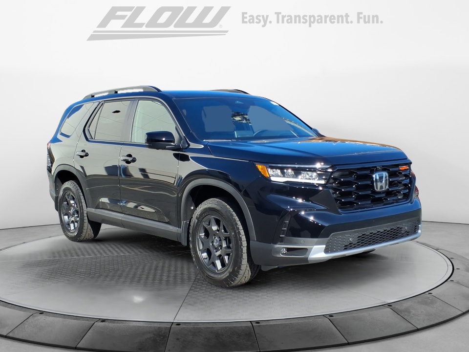 2025 Honda Pilot TrailSport's photo