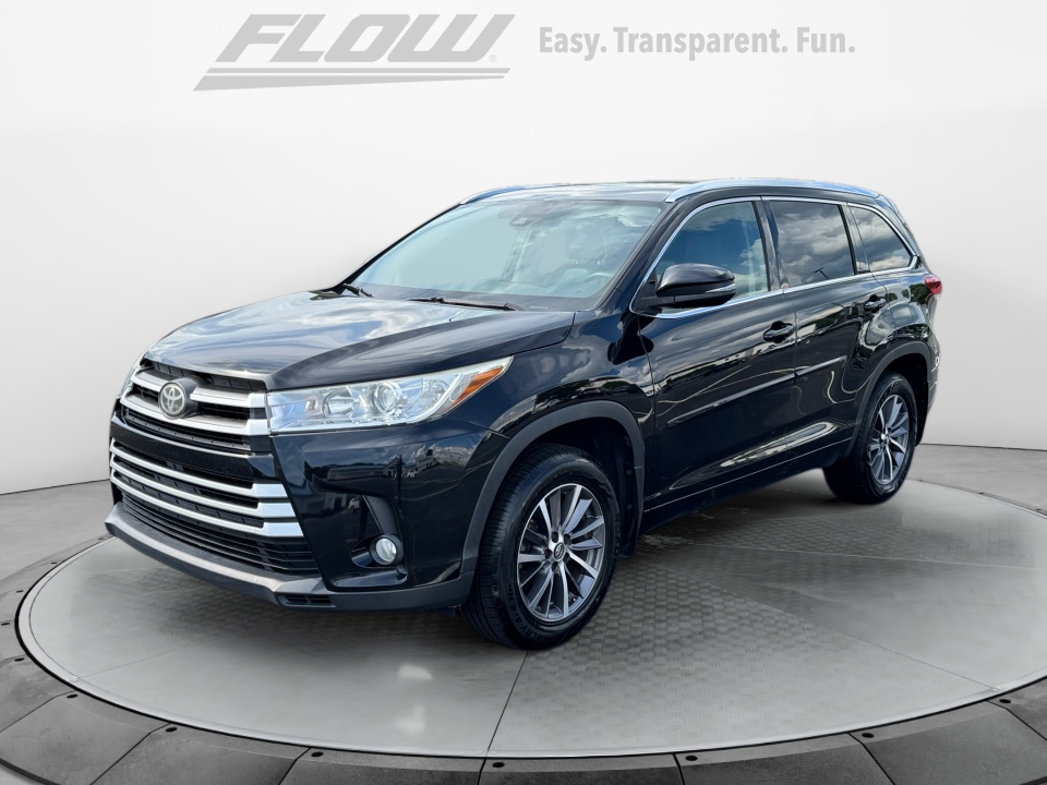 Used 2017 Toyota Highlander XLE with VIN 5TDJZRFH7HS377770 for sale in Burlington, NC