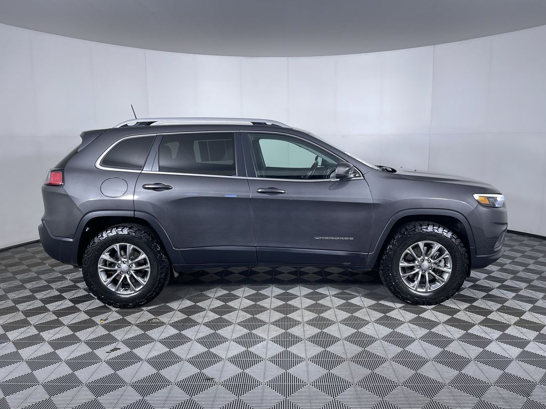 2019 Jeep Cherokee Latitude photo 4
