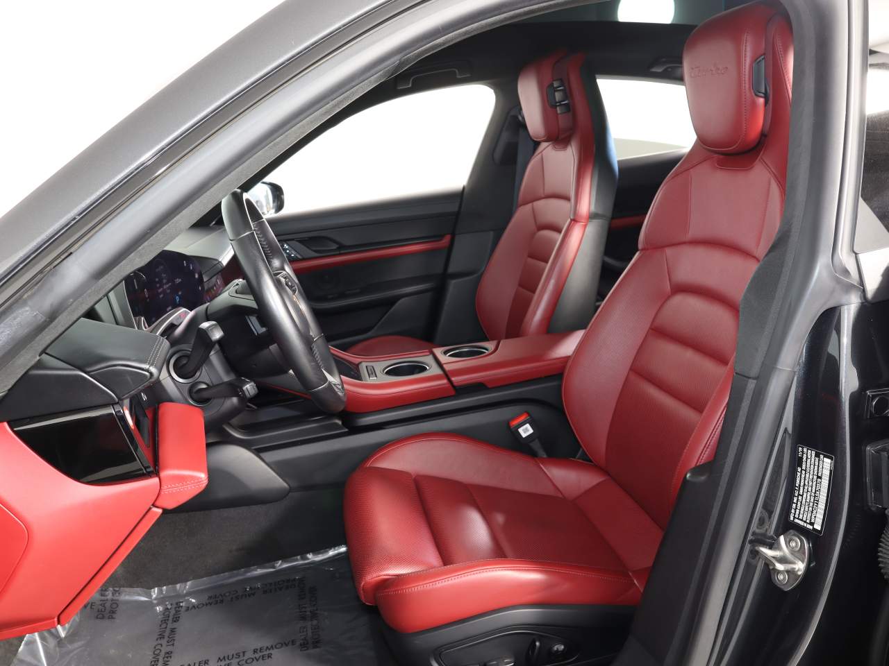 2020 Porsche Taycan Turbo photo 5