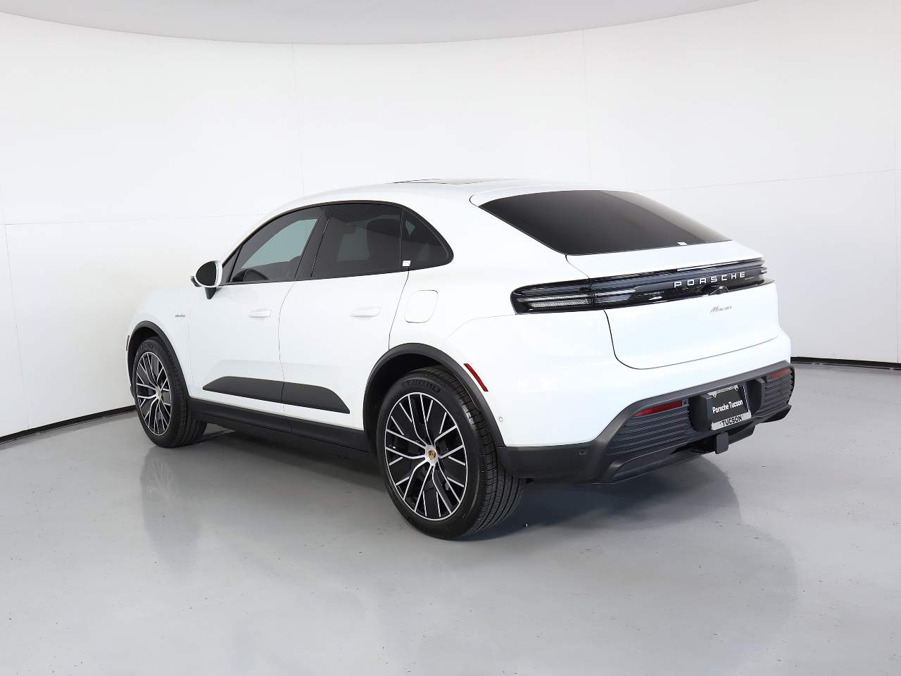 Certified 2025 Porsche Macan Base with VIN WP1AD2XA6SL075396 for sale in Tucson, AZ