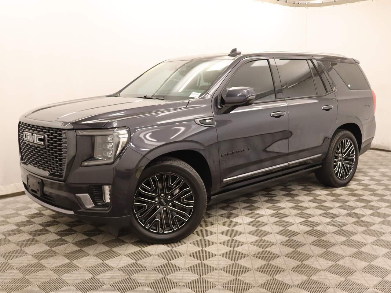 2023 GMC Yukon Denali Ultimate's photo