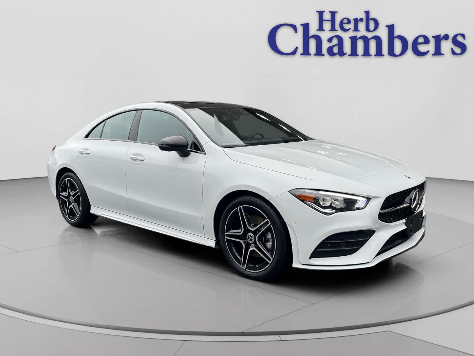 2023 Mercedes-Benz CLA Base's photo