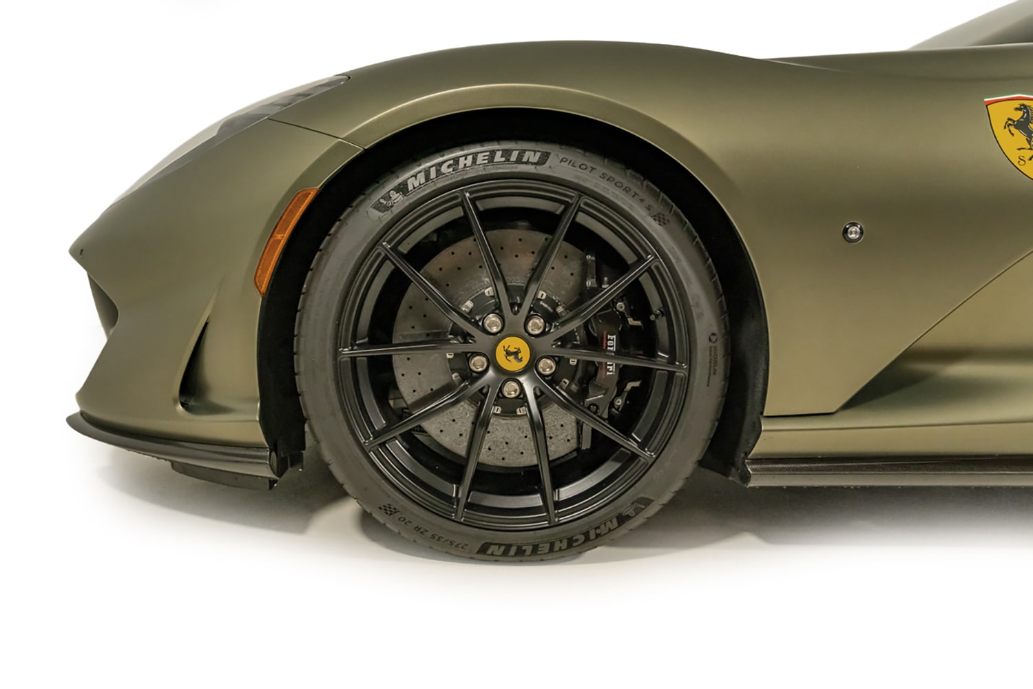 2022 Ferrari 812 GTS photo 10