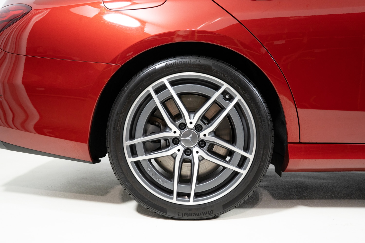 2022 Mercedes Benz E 53 AMG photo 9