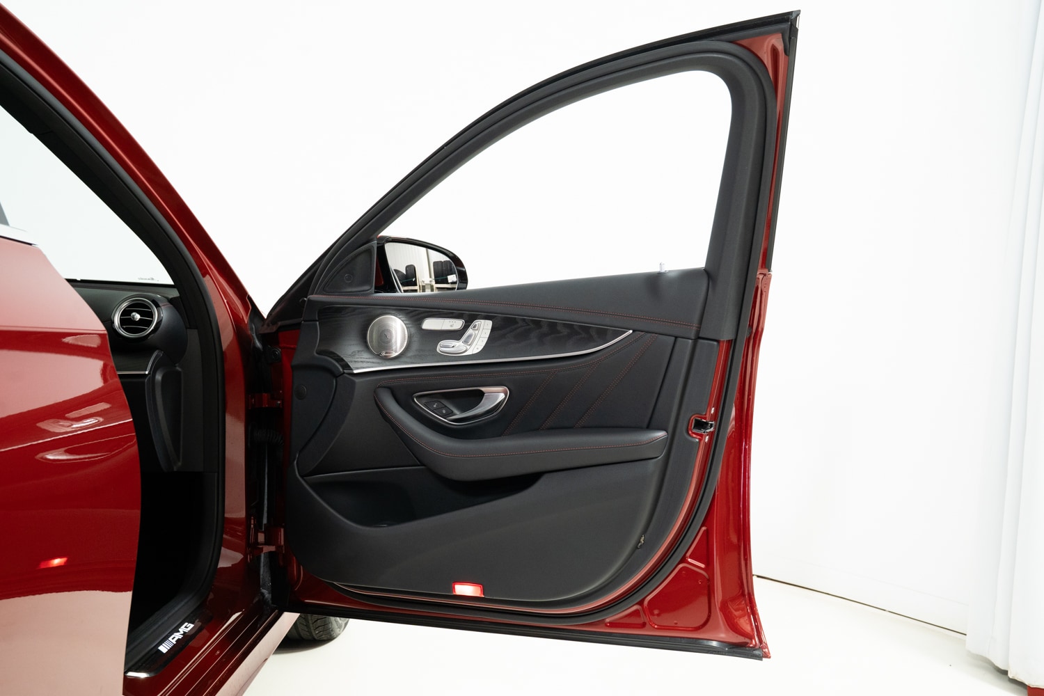 2022 Mercedes Benz E 53 AMG photo 27