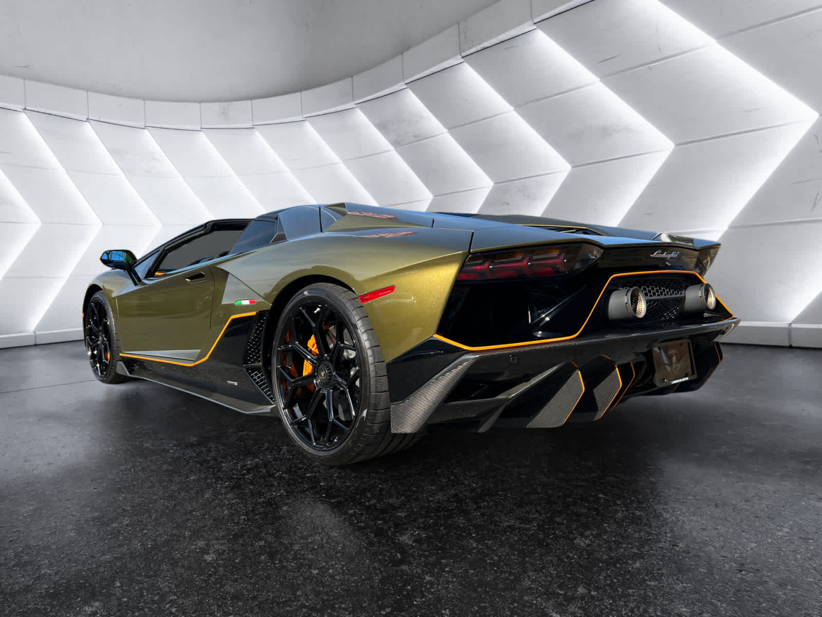 2022 Lamborghini Aventador Ultimae photo 3