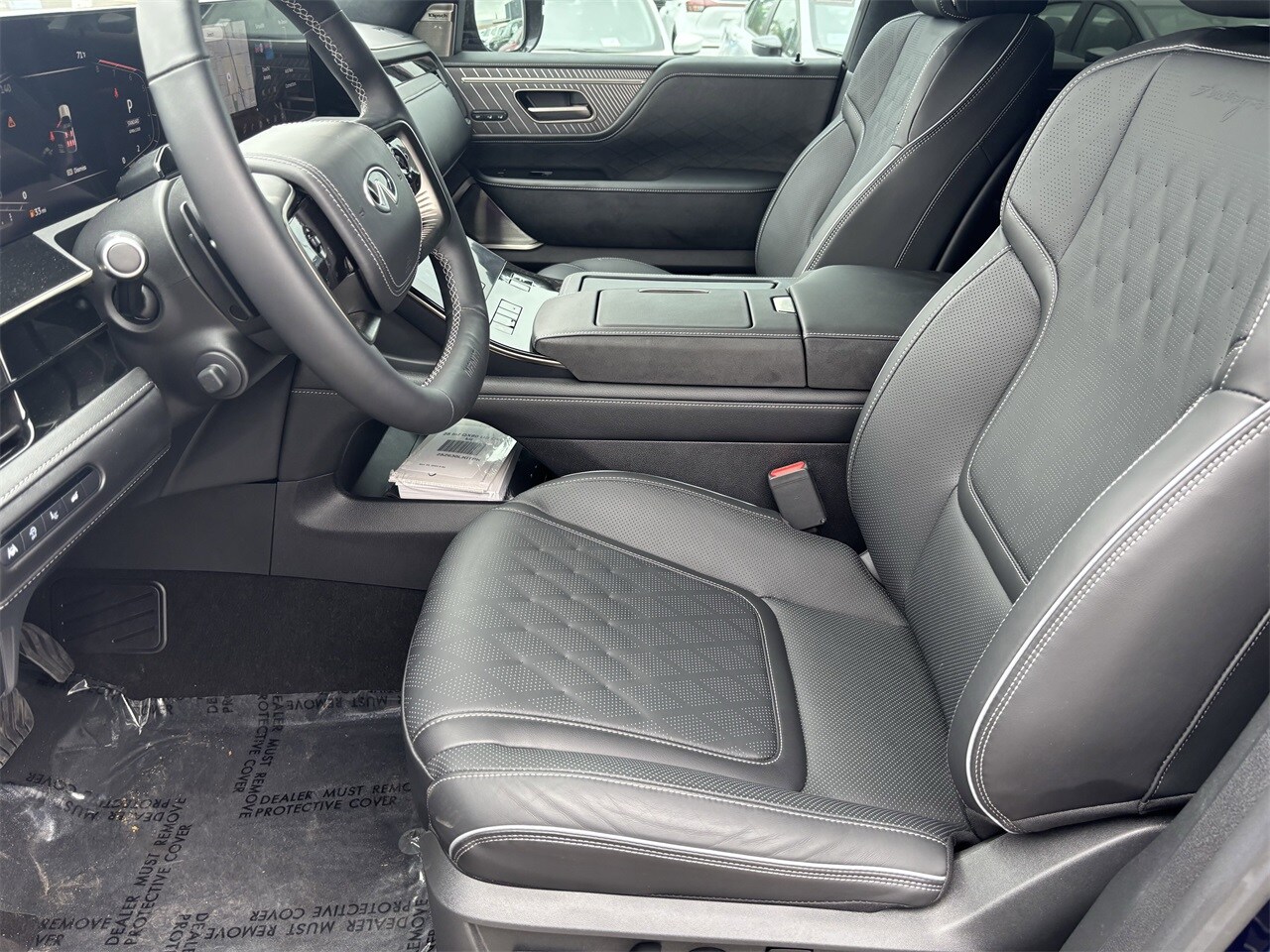 2025 Infiniti QX80 photo 15