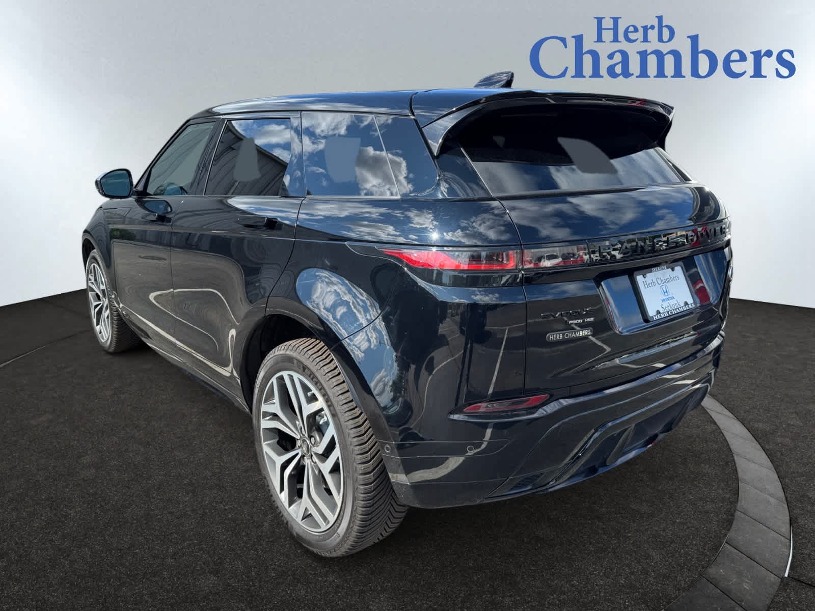 Left Side Kit | RANGE ROVER RANGE ROVER EVOQUE R-DYNAMIC HSE 2021