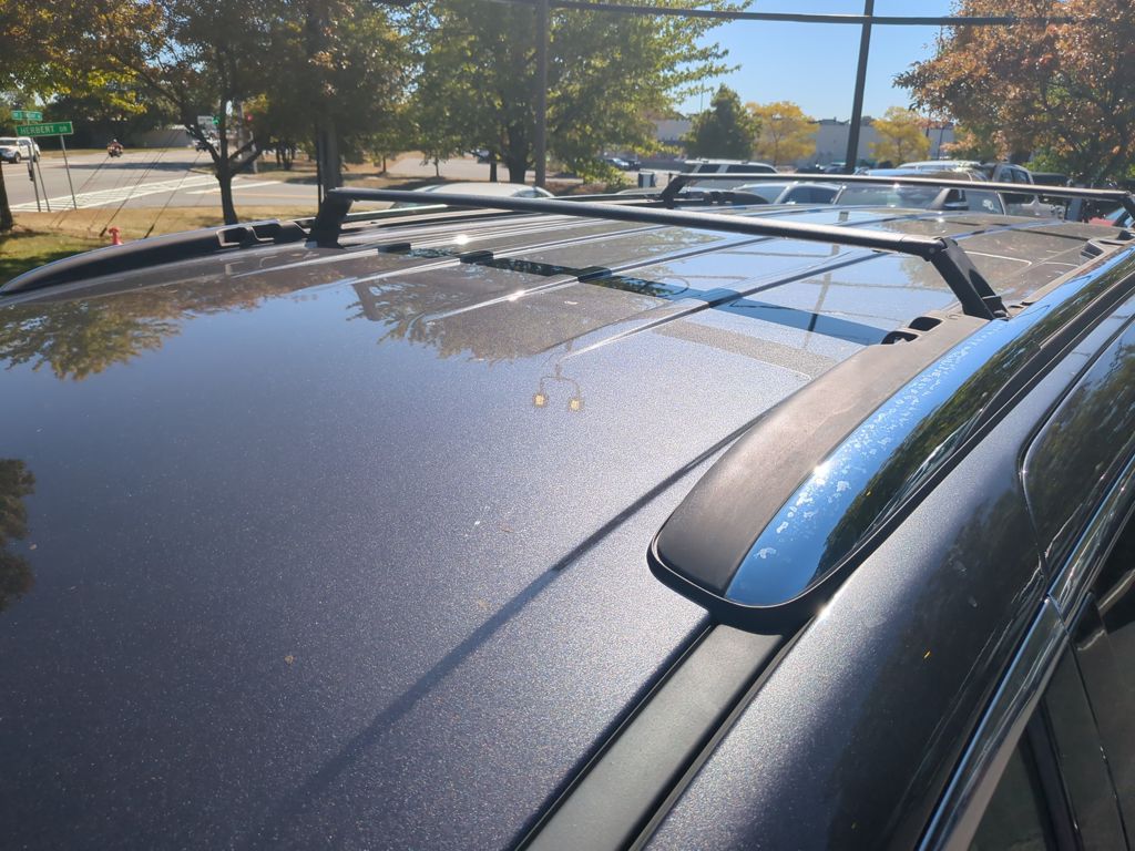 2020 Chrysler Pacifica Touring L photo 2