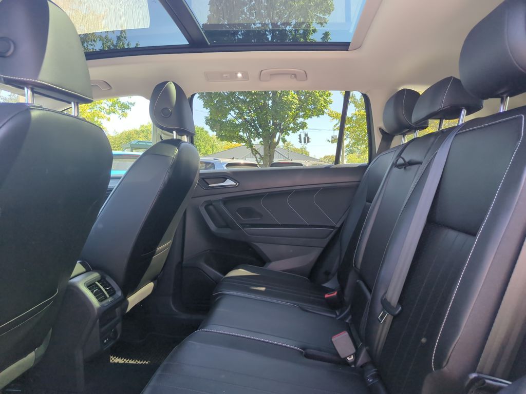 2022 Volkswagen Tiguan SE photo 21