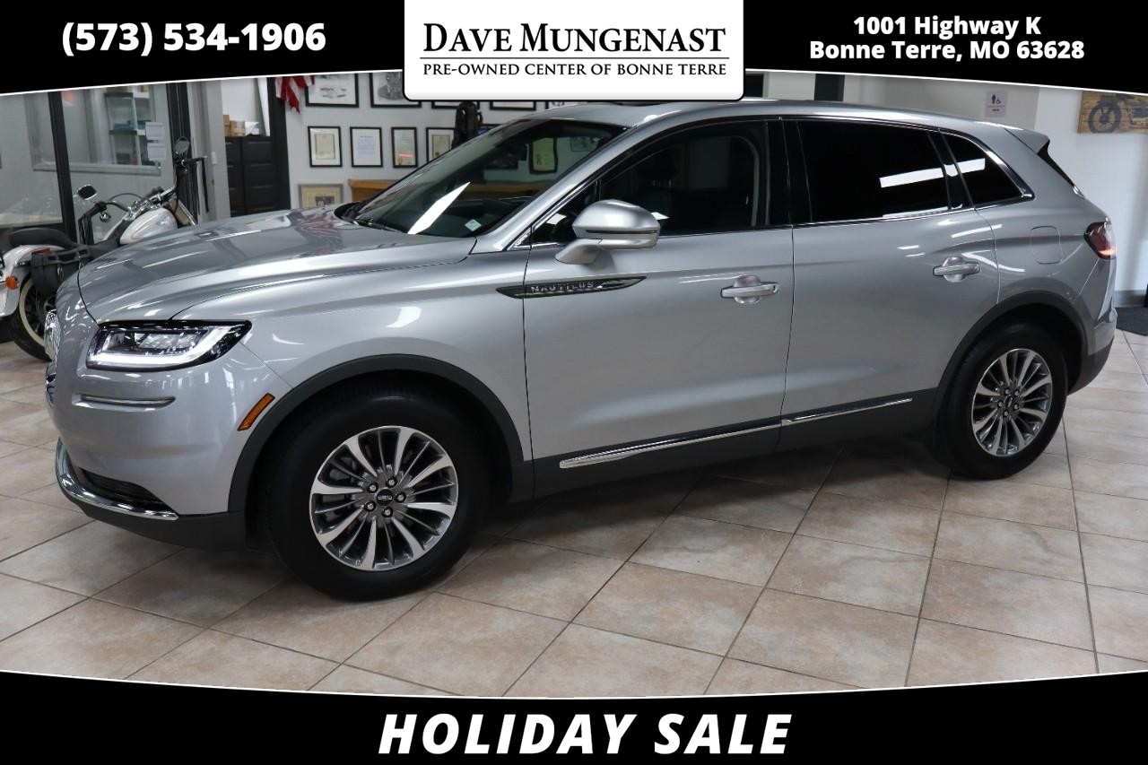 2023 Lincoln Nautilus Reserve's photo