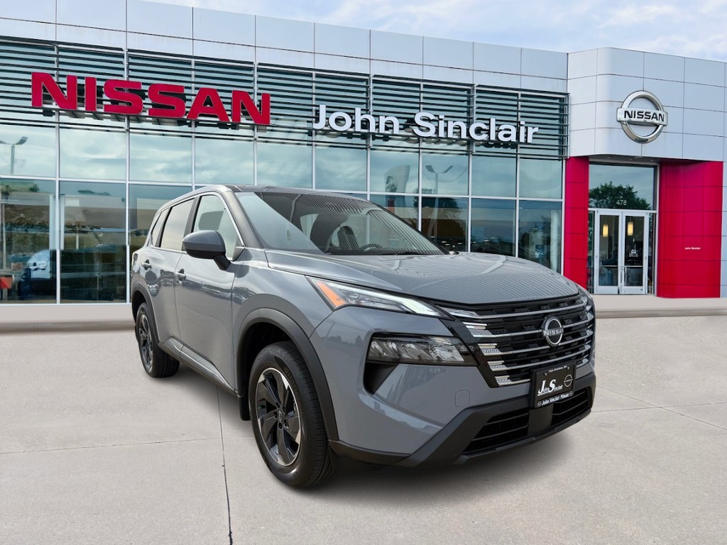 2026 Nissan Rogue SV's photo