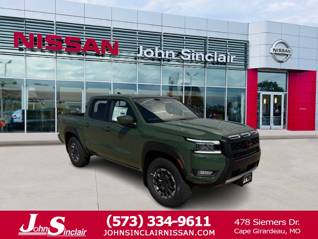 2025 Nissan Frontier PRO-4X's photo