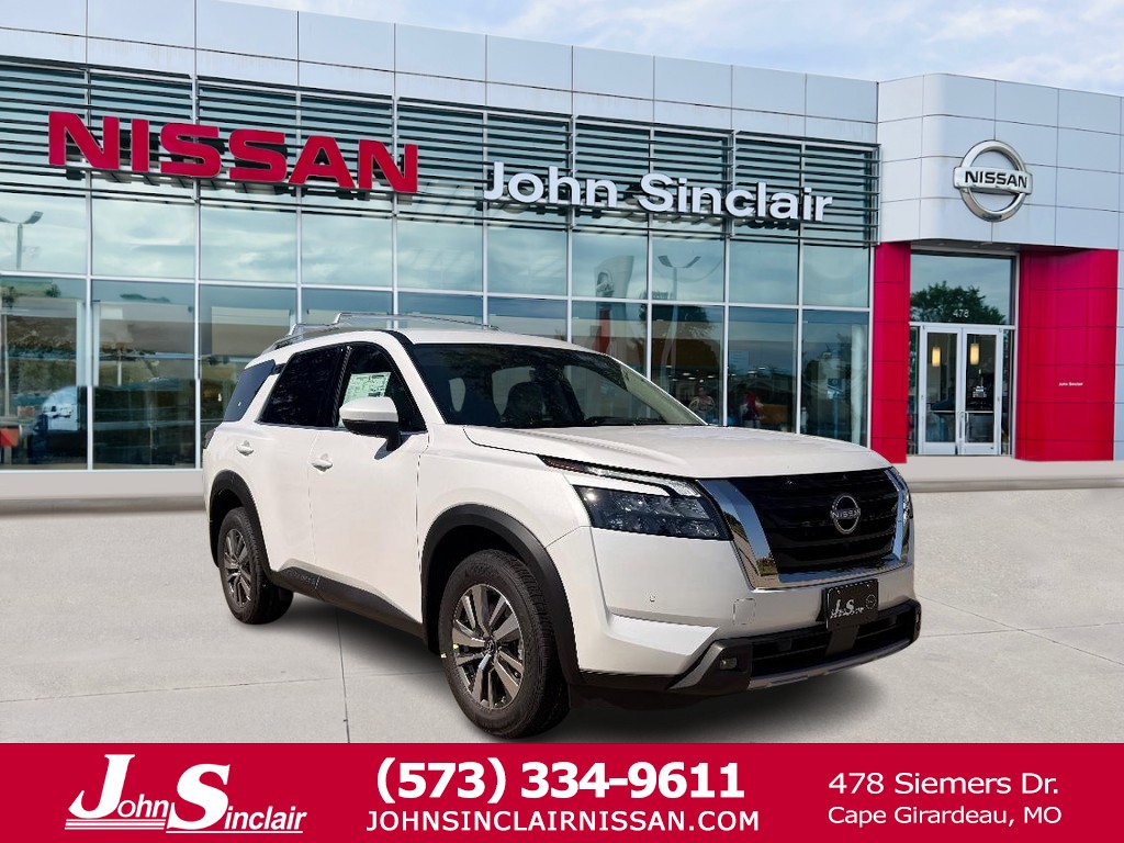 2025 Nissan Pathfinder SL's photo